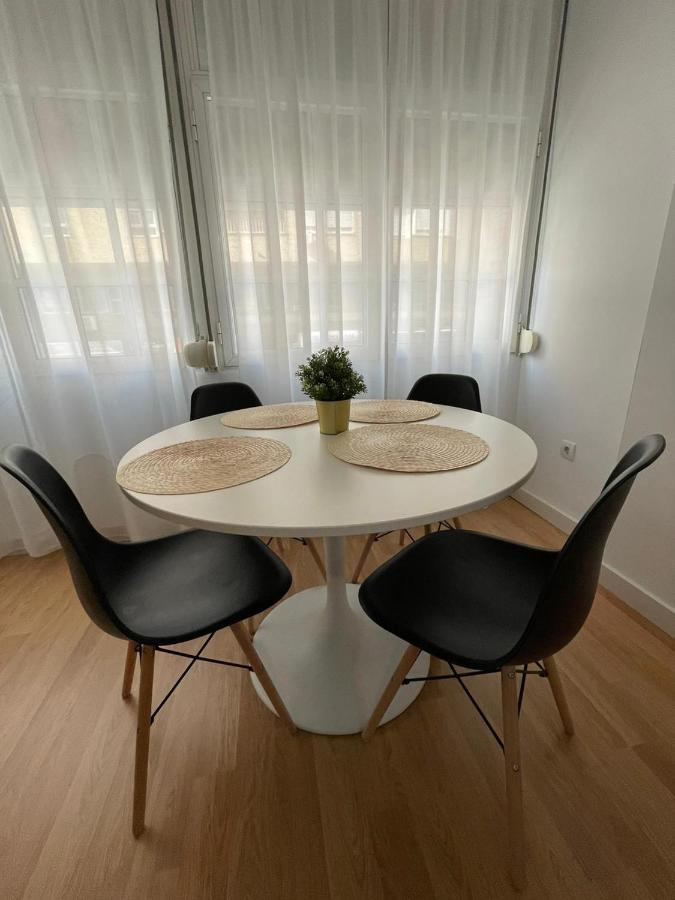 Holidays2Malaga 2 Bedroom Armengual De La Mota Close Shopping Center Exterior foto