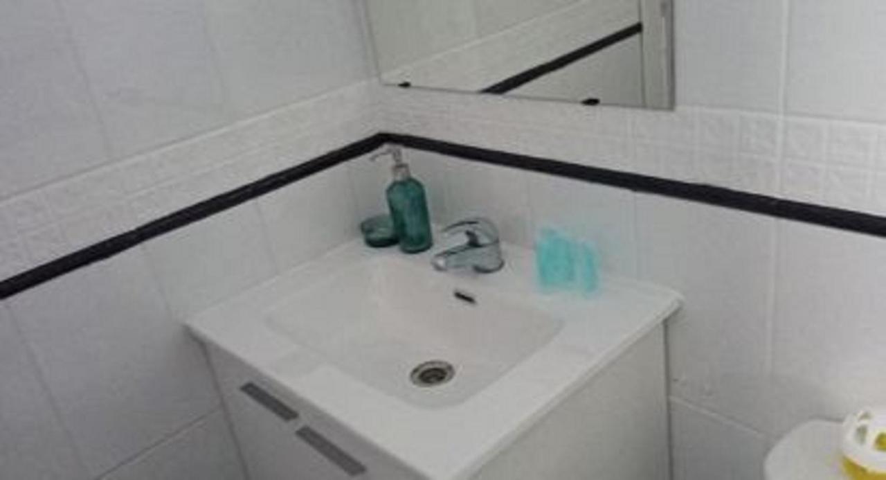 Holidays2Malaga 2 Bedroom Armengual De La Mota Close Shopping Center Exterior foto